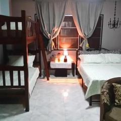 Отель Thonglo 7 Hostels Бангкок комната для гостей фото 4