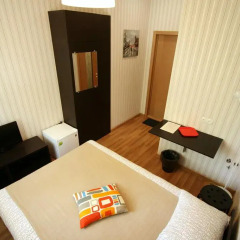 City Hostel Стандартный номер с двуспальной кроватью фото 9