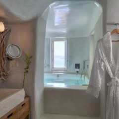 Mystique, a Luxury Collection Hotel, Santorini 5* Вилла с различными типами кроватей фото 3