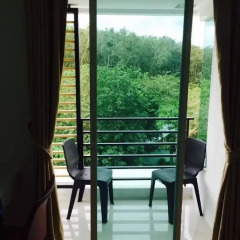 Отель Penthouse Patong балкон