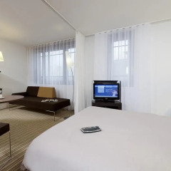 Отель Novotel Suites Paris Montreuil Vincennes 4* Улучшенный люкс с различными типами кроватей