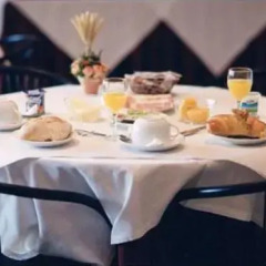 Hotel Arangues в номере фото 2