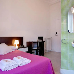 Отель Hostal Besaya Стандартный номер с двуспальной кроватью фото 7