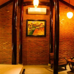 Отель The Grass Vy Homestay Хойан спа