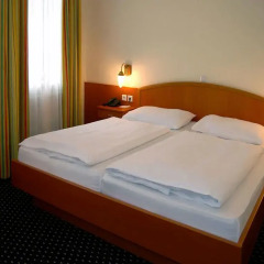 Suite Hotel 900 M Zur Oper 3* Стандартный номер