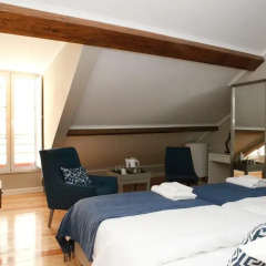 Отель Flores Guest House 4* Стандартный номер с двуспальной кроватью фото 13