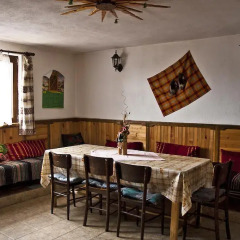 Отель Holiday Home Dima Болгария, Чепеларе - отзывы, цены и фото номеров - забронировать отель Holiday Home Dima онлайн питание
