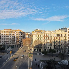Апартаменты AinB Eixample-Miro Apartments