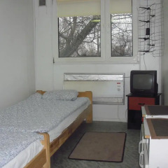 Hotel Pracowniczy Metro 2* Стандартный номер с двуспальной кроватью (общая ванная комната)