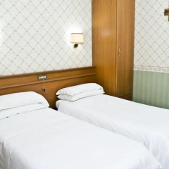 Kolping Hotel Casa Domitilla 3* Номер категории Эконом с различными типами кроватей фото 6