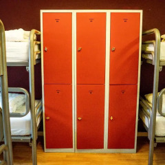 St Christophers Inn Hostel at The Bauhaus сейф в номере