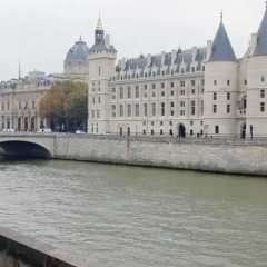 Отель Appartment Chatelet 100 Париж пляж