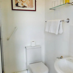 Отель Russell Guest House Стандартный номер с двуспальной кроватью