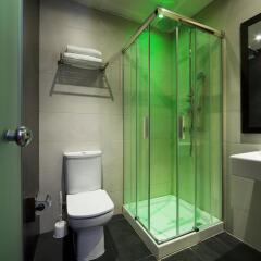 Отель Hostal Bcn Ramblas Стандартный номер с 2 отдельными кроватями фото 3