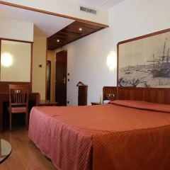 Hotel President 4* Стандартный номер с двуспальной кроватью