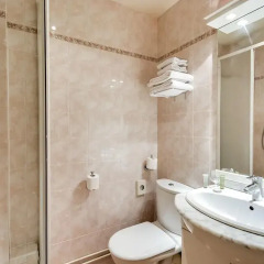 Отель Pavillon Courcelles Parc Monceau 3* Студия с различными типами кроватей