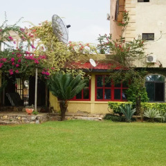 Апартаменты Accra Royal Castle Apartments & Suites Семейный люкс фото 10