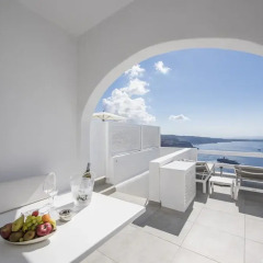 Отель Aqua Luxury Suites Люкс с различными типами кроватей фото 3