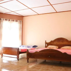 Отель Oasis Holiday Home спа