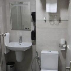 Отель Hostal Roma Стандартный номер с различными типами кроватей фото 11