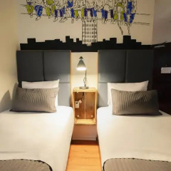 Отель CITY ROOMS NYC - Soho Стандартный номер с 2 отдельными кроватями фото 3