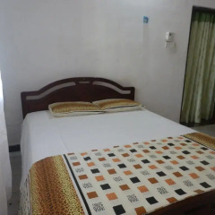 New negombo beach hostel Стандартный номер с двуспальной кроватью фото 5