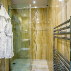 Lot Boutique Hotel 3* Улучшенный номер с 2 отдельными кроватями фото 5