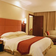Отель Holiday Inn Donghua 4* Улучшенный номер фото 10