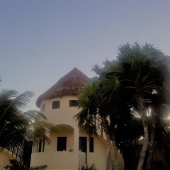 Отель Balamku Inn on the Beach фото 2