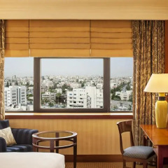 Отель Le Grand Amman 5* Улучшенный номер с различными типами кроватей фото 5