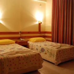 Rain Hotel 4* Стандартный номер с двуспальной кроватью фото 2