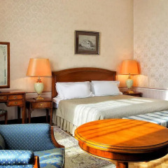 Гостиница Метрополь 5* Улучшенный номер двуспальная кровать фото 3