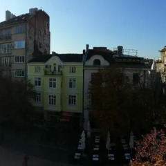 Отель Italian House Sofia Апартаменты с различными типами кроватей фото 13