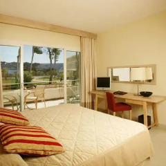 Отель Blau Privilege Porto Petro Beach Resort & Spa 5* Стандартный номер с различными типами кроватей фото 6