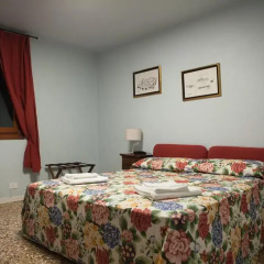 Отель Locanda Ai Santi Apostoli 3* Стандартный номер с различными типами кроватей фото 17