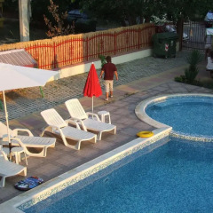 Апартаменты Sunny Village Apartment Солнечный берег бассейн