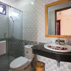 Отель Quynh Chau Homestay 2* Стандартный номер с различными типами кроватей фото 5