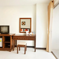 Garden Phuket Hotel 3* Стандартный номер с различными типами кроватей фото 9