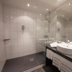NOVINA HOTEL Tillypark 4* Стандартный номер с различными типами кроватей фото 5