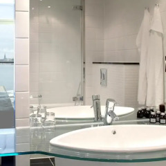 Отель Copenhagen Island 4* Улучшенный номер с двуспальной кроватью фото 3