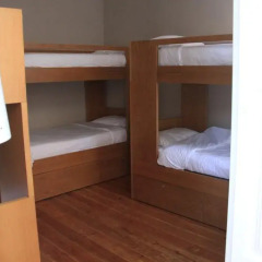 Being Porto Hostel Кровать в общем номере с двухъярусной кроватью