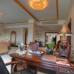 Grand Hotel Excelsior 5* Президентский люкс с двуспальной кроватью фото 16