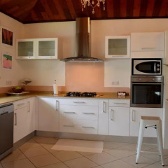 Отель Faré Tevanaki by Tahiti Homes в номере
