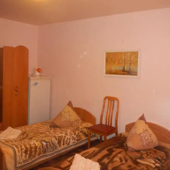 Гостиница Guest House Gera в Усинске отзывы, цены и фото номеров - забронировать гостиницу Guest House Gera онлайн Усинск комната для гостей фото 3