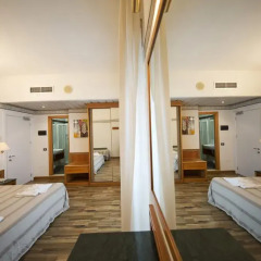 Hotel Marina Bay Римини сауна
