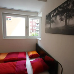 Апартаменты HITrental Badenerstrasse Apartments интерьер отеля