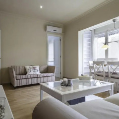 Апартаменты Sagrada Familia Apartments комната для гостей фото 2