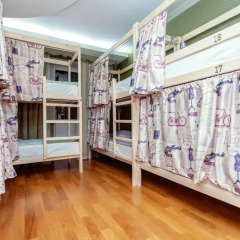 Luxury Hostel Кровать в мужском общем номере с двухъярусными кроватями фото 2