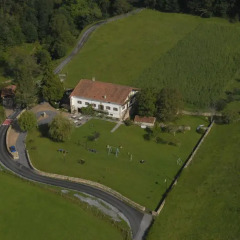 Отель Casa Rural Iratxeko Berea Вера-де-Бидасоа парковка