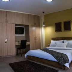 Roots Apartment Hotel 3* Стандартный номер с различными типами кроватей фото 2